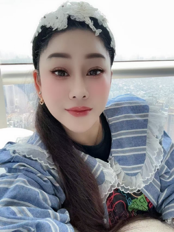 萱草沐晴的第一张照片--女同性恋服务网