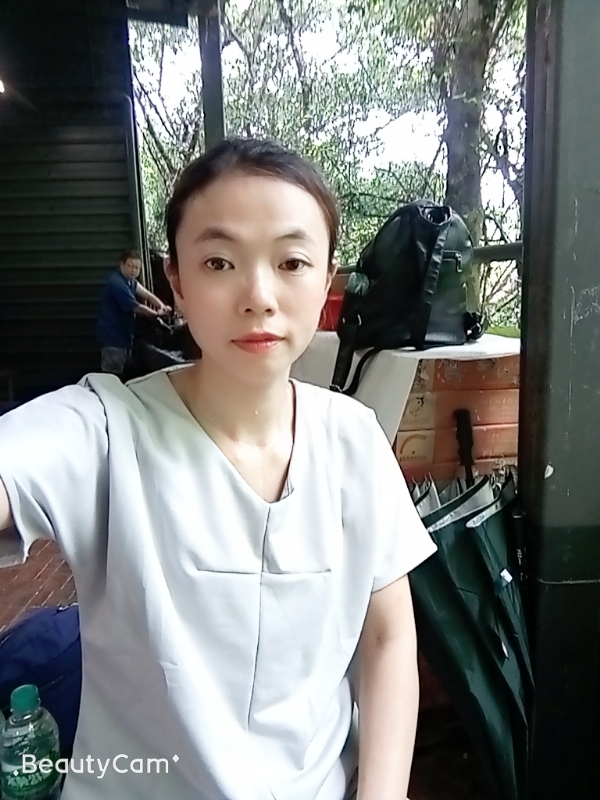 vivi的第一张照片--女同性恋服务网