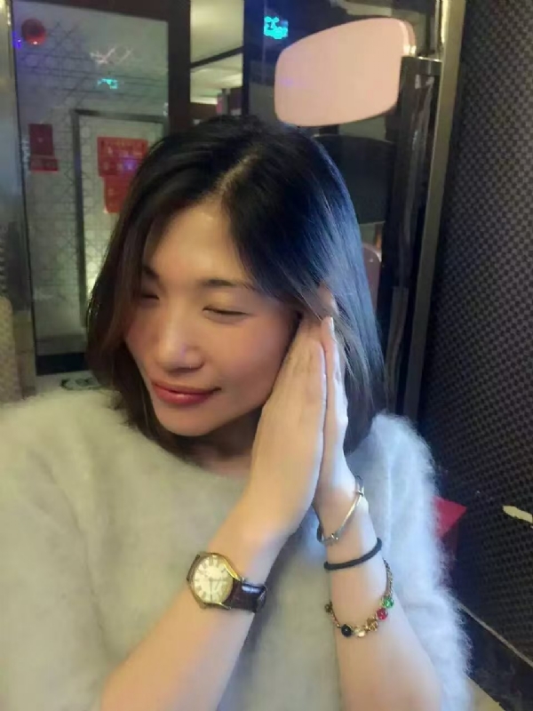 小虹的第二张照片--女同性恋服务网